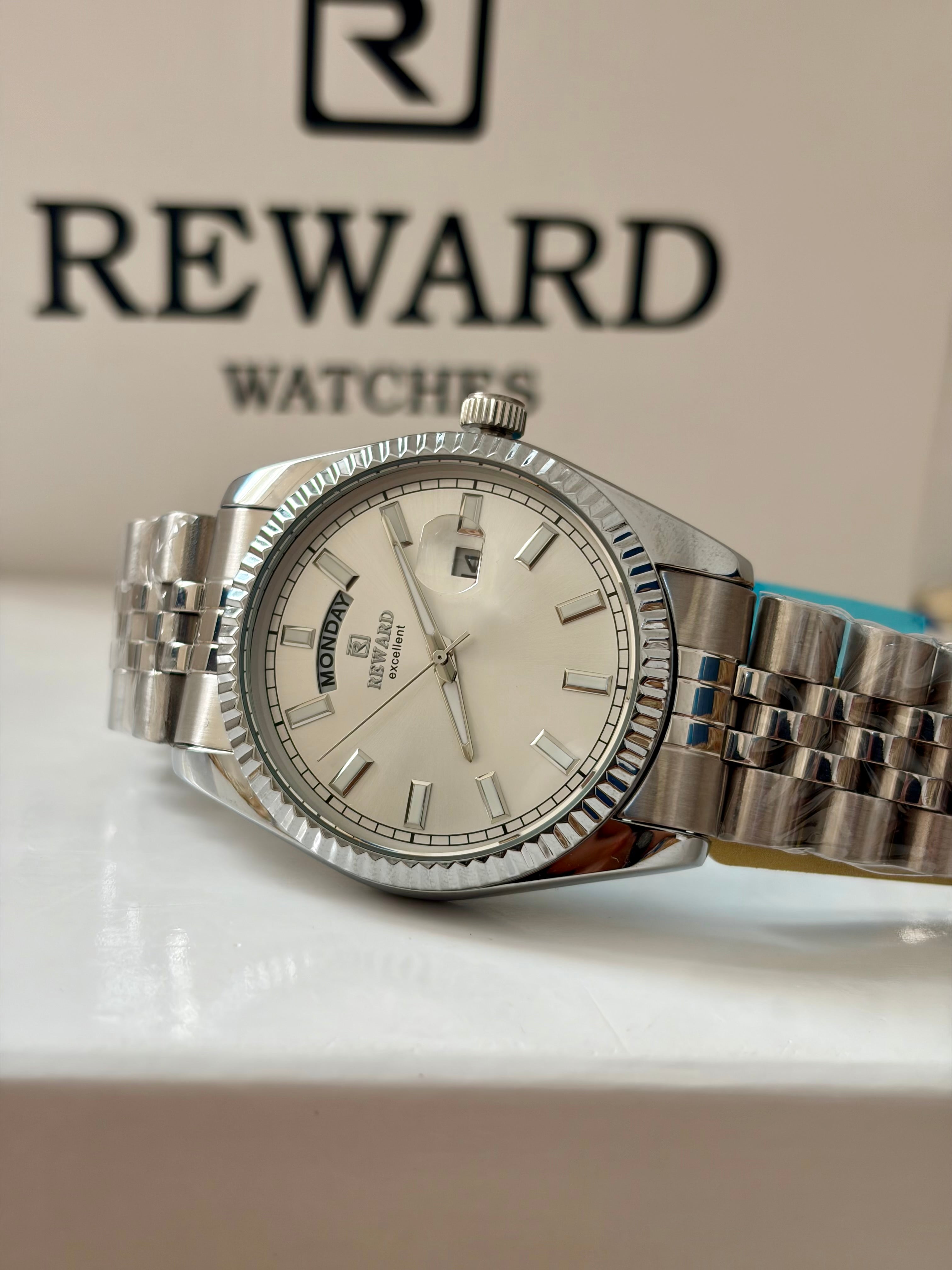Reward EOS Daylight