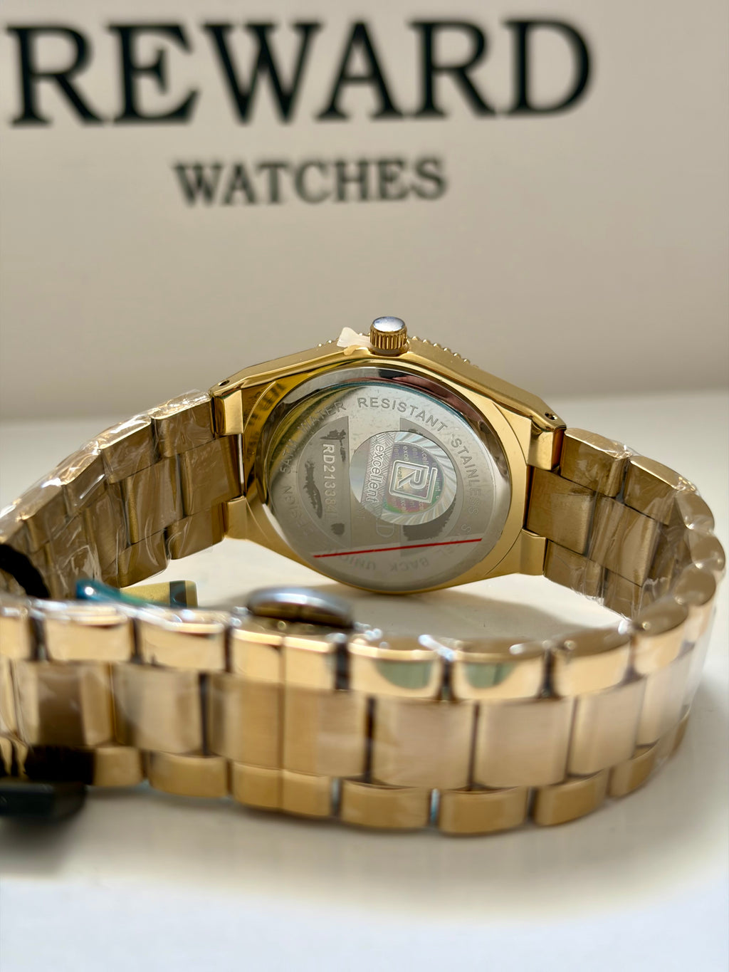 Reward Lumière Dorée — boîtier or bracelet doré montre femme Tunisie